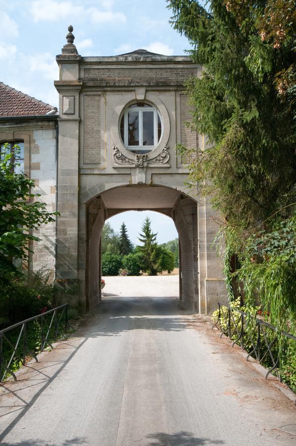 La Janenquelle Panzió Sarry Kültér fotó